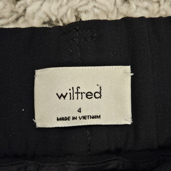 Aritzia Wilfred SZ 4 Black Dashwood Pants Cuffed Hem Pleated Front Ankle Pants - Picture 4 of 15